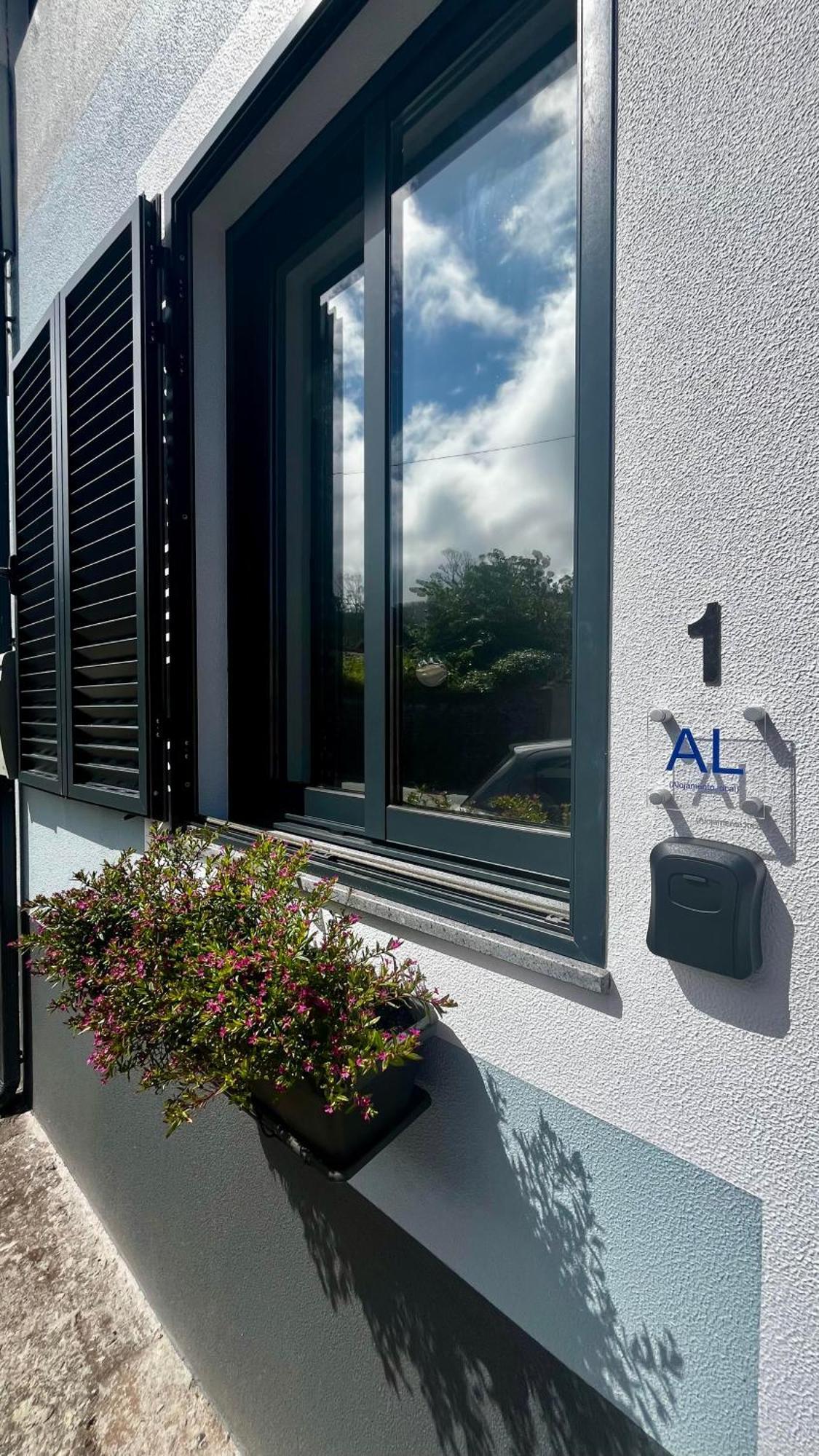 Anastacio Tiny House Daire Porto Moniz Dış mekan fotoğraf